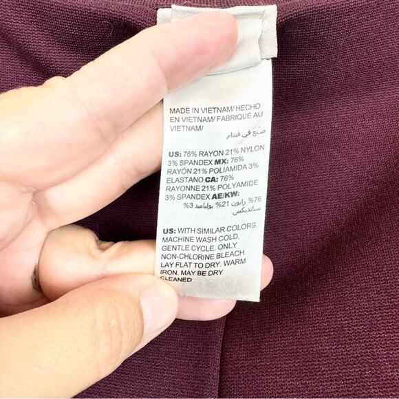 Chico's So Slimming Petite Juliet Straight-Leg Pants Maroon/Wine Size 00P [2P] - Picture 11 of 12